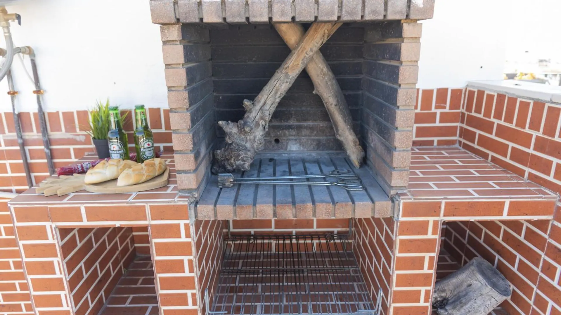 Atico Jimena Granada En El Centro De Nerja Apartamento