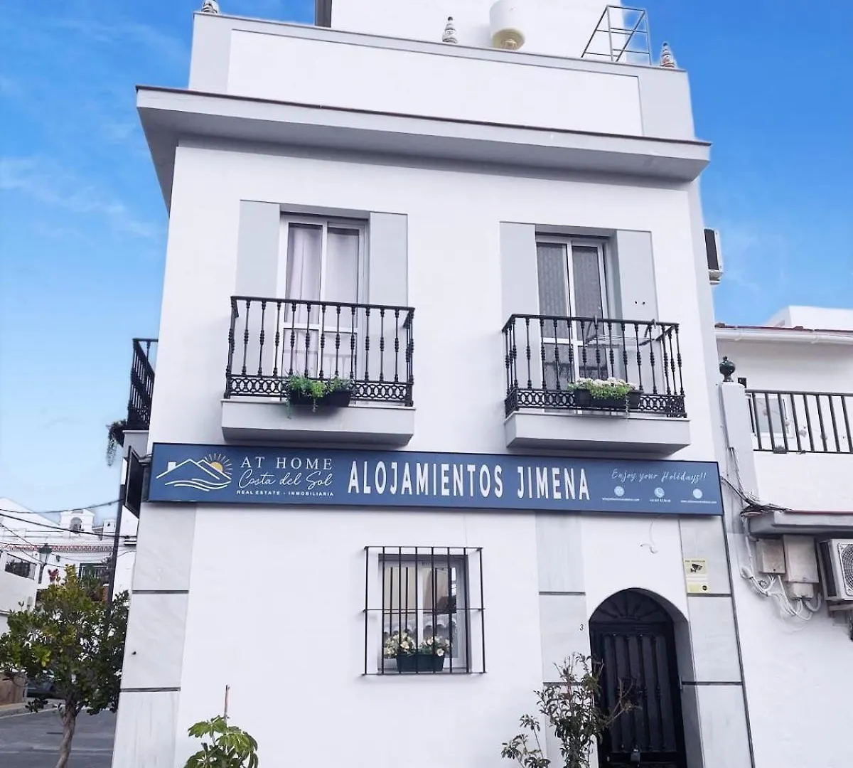 Atico Jimena Granada En El Centro De Nerja Apartamento